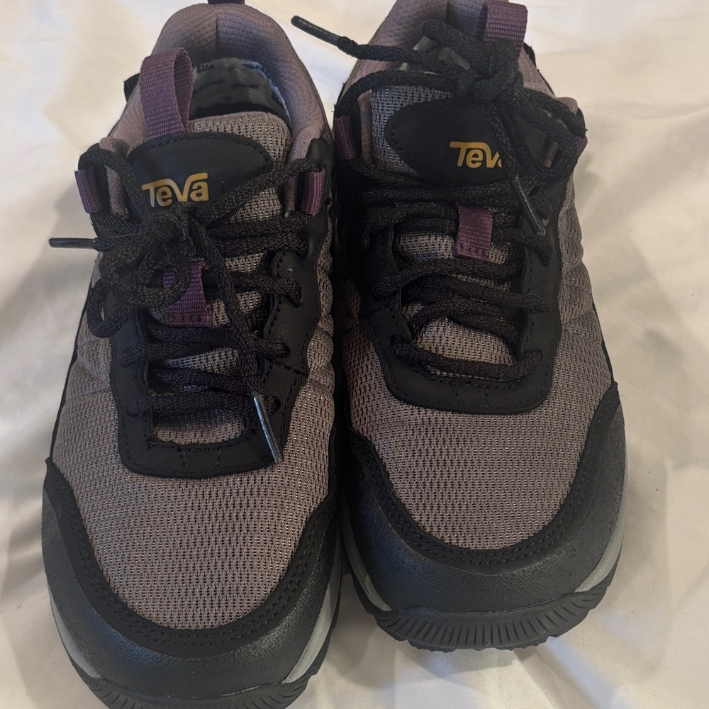 Teva Women's Black and Gray Athletic Shoes - Picture 7 of 7